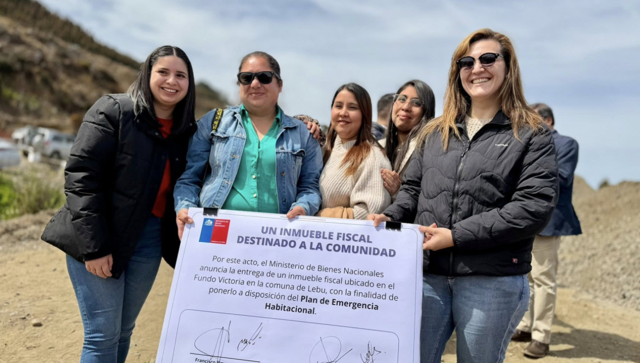 /ministerio-de-bienes-nacionales-entrega-terreno-a-serviu-para-avanzar-en