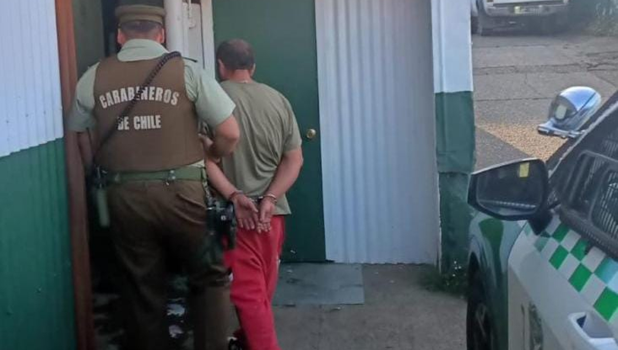 /carabineros-de-lebu-detiene-a-sujeto-con-orden-de-detencion-vigente