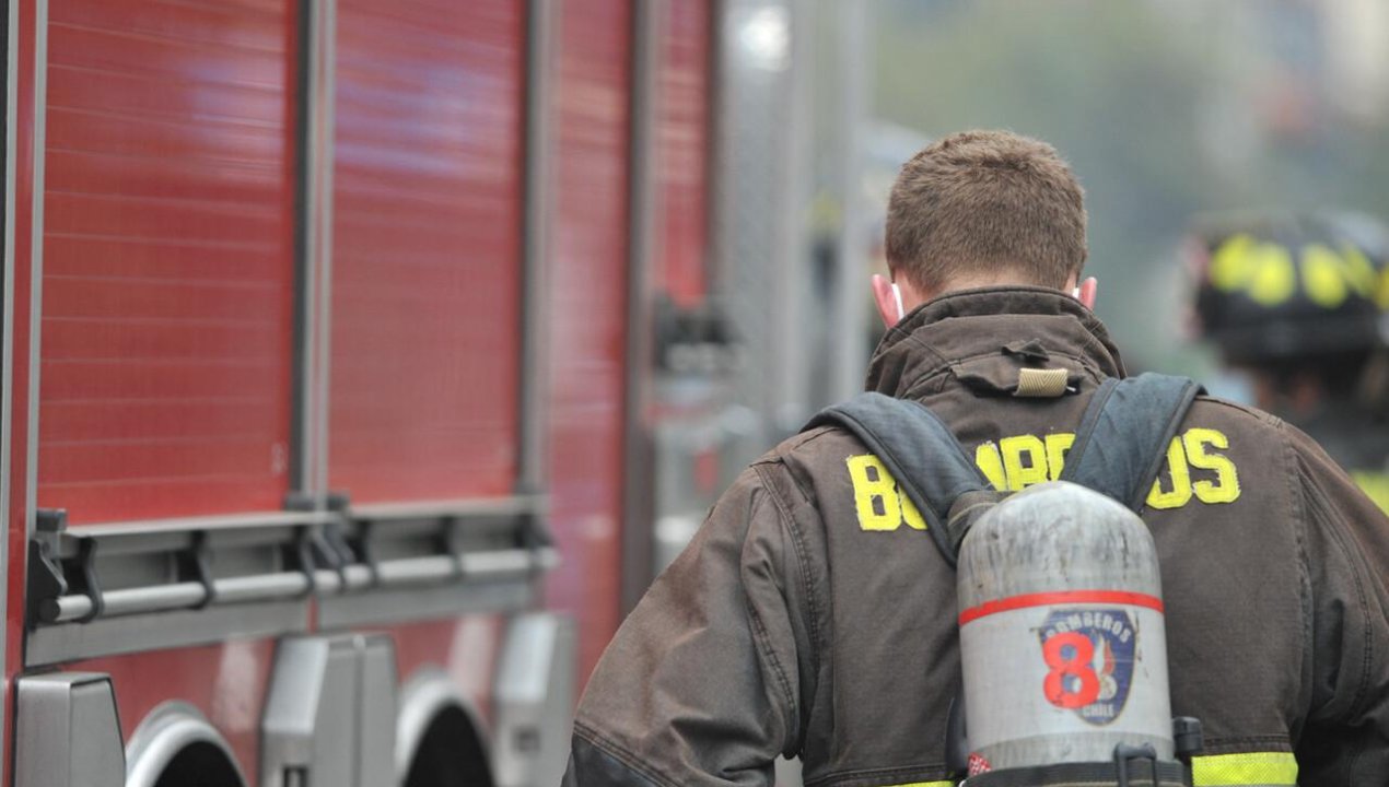 /madre-y-su-hijo-de-cuatro-anos-mueren-en-un-incendio-en-la-pintana