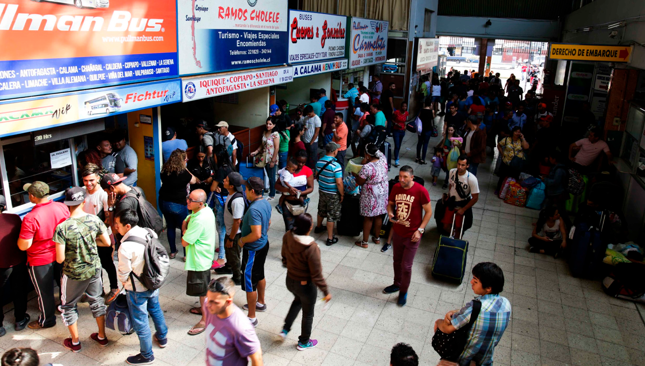 /turistas-italianos-son-victimas-de-cuantioso-robo-en-terminal-de-buses-de-arica