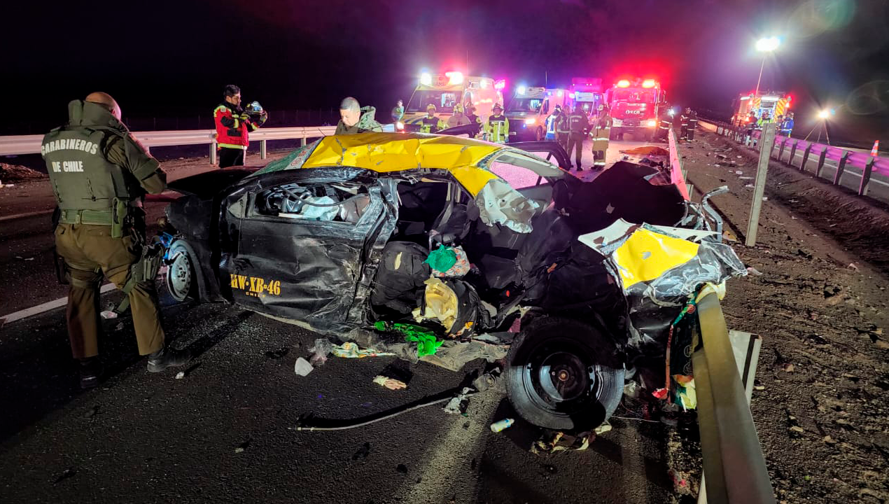 /cinco-mujeres-mueren-tras-accidente-de-transito-en-ruta-que-une-alto-hospicio-con-pozo-almonte