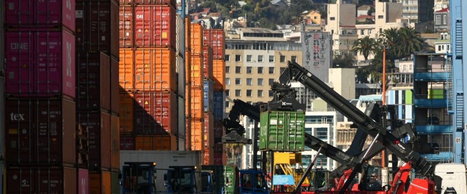 Funcionarios de Aduanas en alerta reforma de seguridad: temen potencial autonomía de uniformados