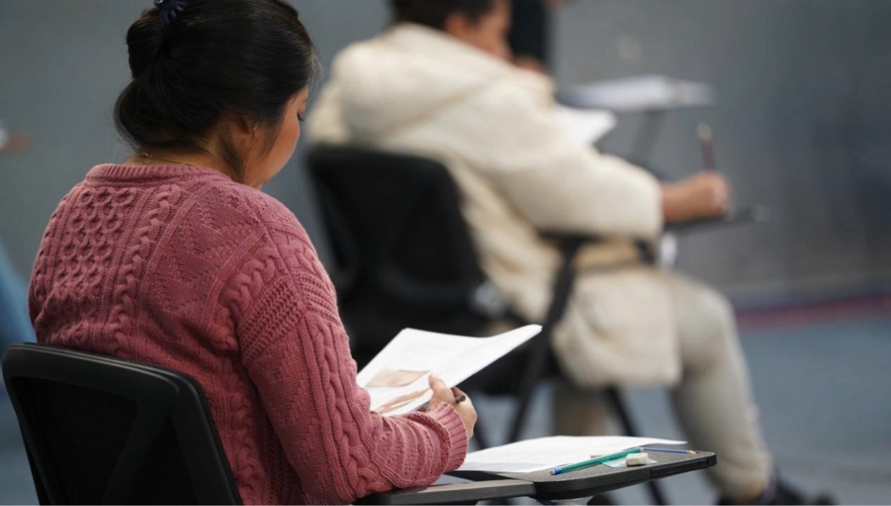 /190-medicos-rindieron-examen-eunacom-en-la-ua